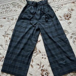 Aritzia Babaton Kerri Pant Paperbag high rise Plaid size XS Black Navy